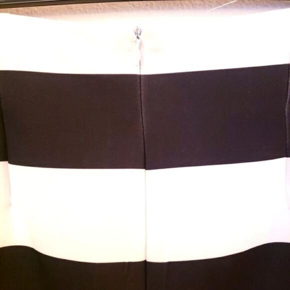Eloquii Striped Peplum Hem Black and White Knee Length Skirt Size 20 EUC - Picture 6 of 9